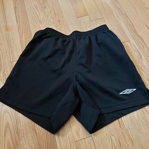 Active wear shorts